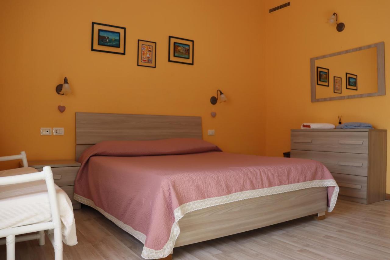 Ferienwohnung Casa Andreea Vicino Al Centro Di Olbia Iun R5904 Exterior foto