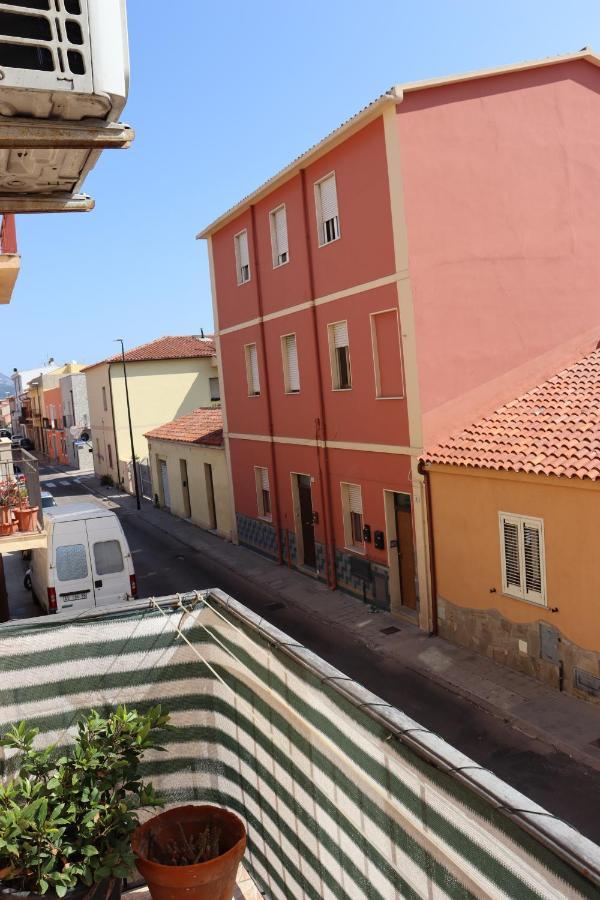Ferienwohnung Casa Andreea Vicino Al Centro Di Olbia Iun R5904 Exterior foto
